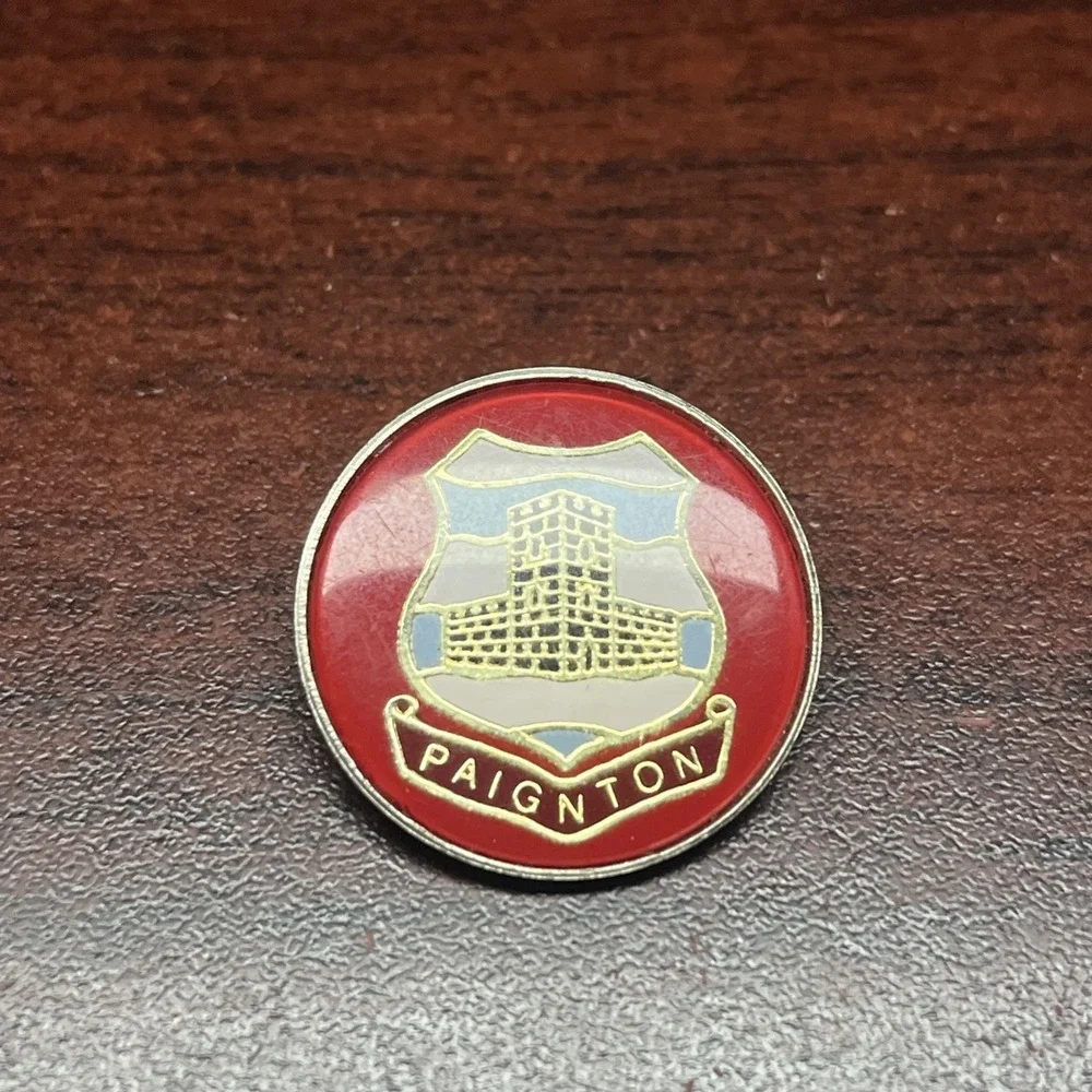 Paignton England Lapel Hat Pin‎